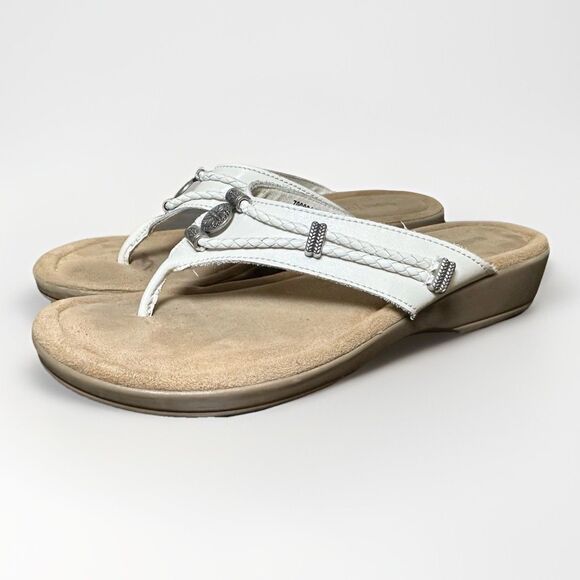 Minnetonka‎ Silverbay White Leather Sandals Slip On Western Women's 8 - Picture 1 of 10